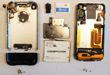 servis-za-iphone-2G-otvoren